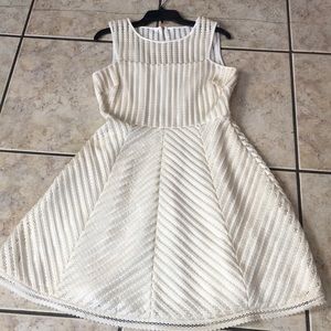 SALE!!! Gorgeous dressy cream dress